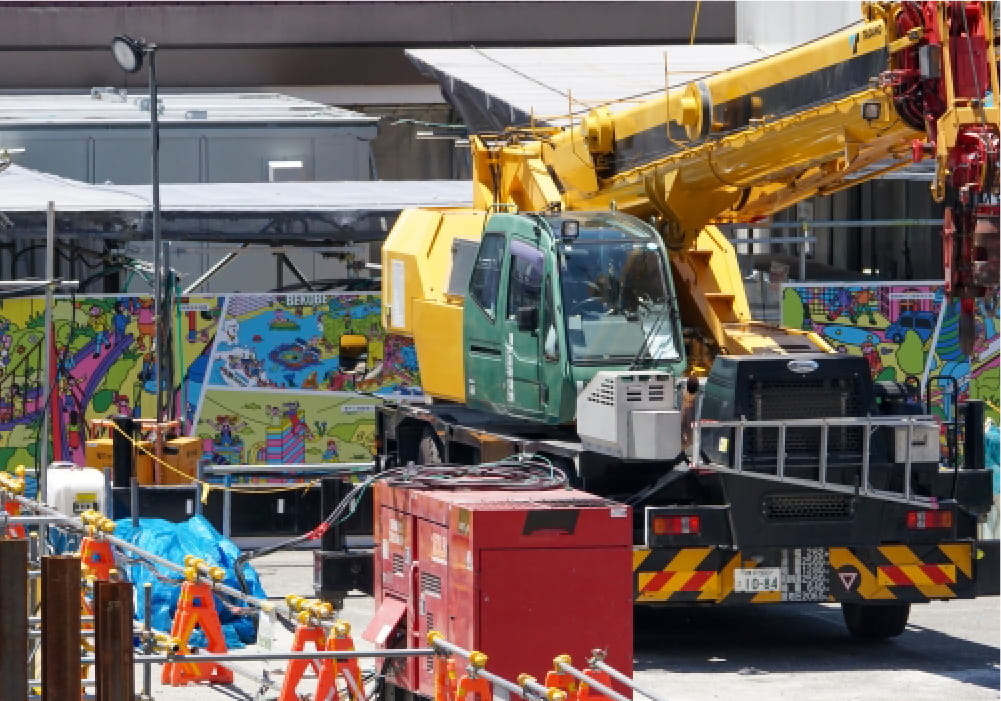 工事現場の機械